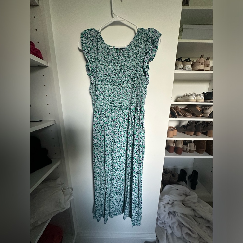 Floral maxi dress. Size XL